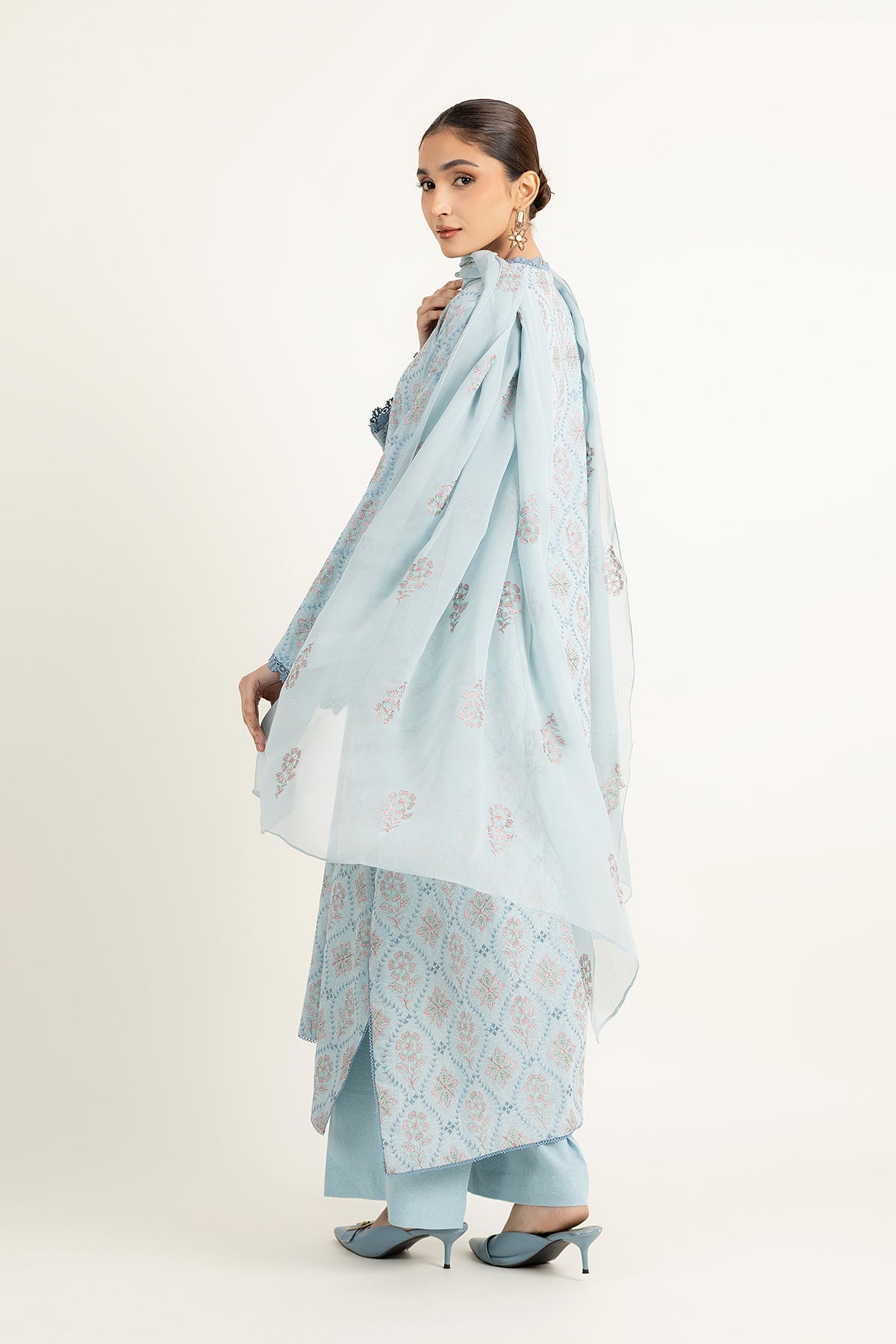 EMBROIDERED COTTON KARANDI 3 PCS (UNSTITCHED)