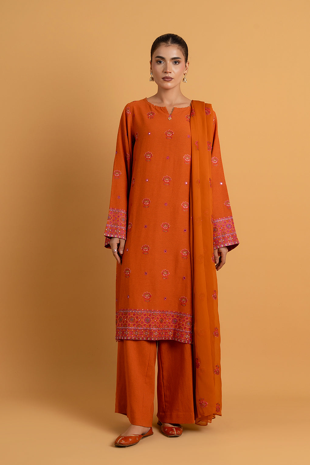 EMBROIDERED & EMBELISHED COTTON KARANDI 3 PCS (UNSTITCHED)