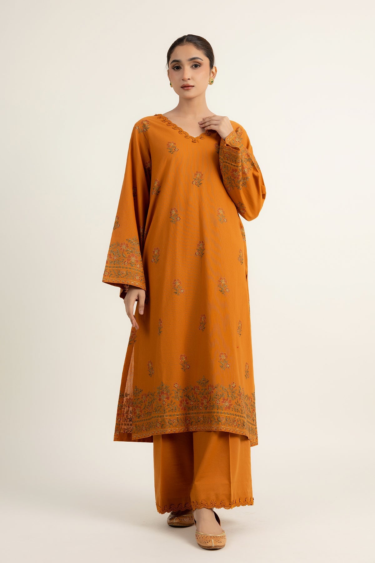 EMBROIDERED SLUB KHADDAR 2 PCS (UNSTITCHED)