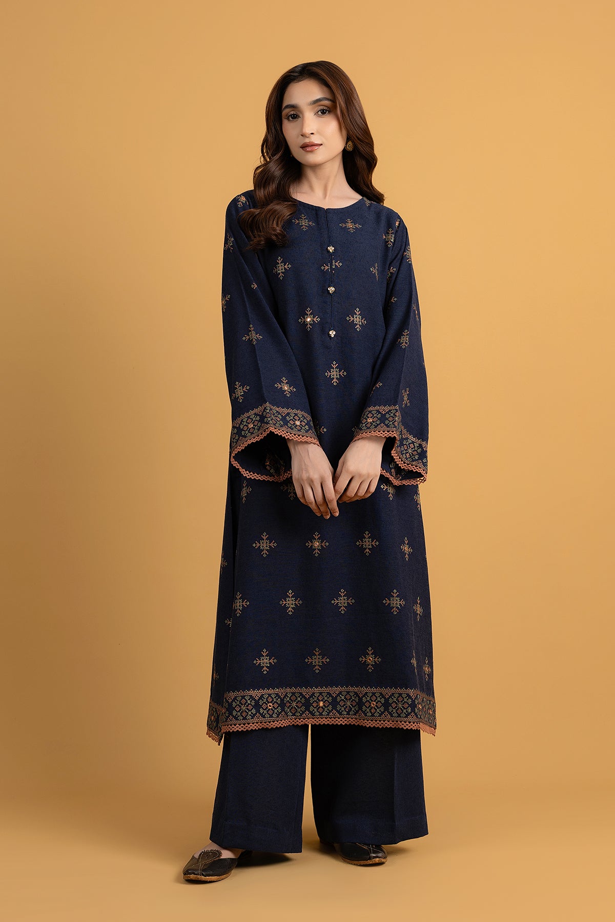 EMBROIDERED & EMBELISHED COTTON KARANDI 2 PCS (UNSTITCHED)