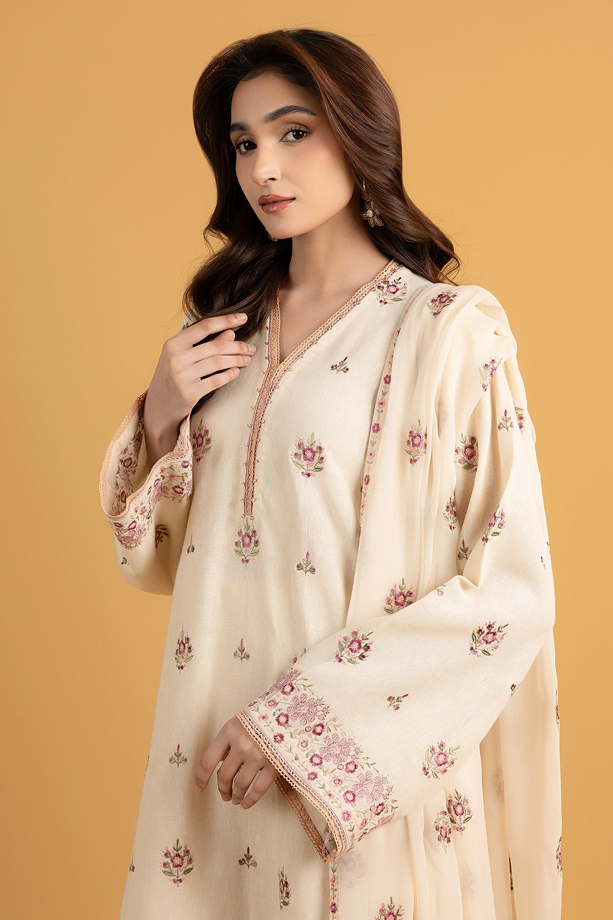 EMBROIDERED COTTON KARANDI 3 PCS (UNSTITCHED)