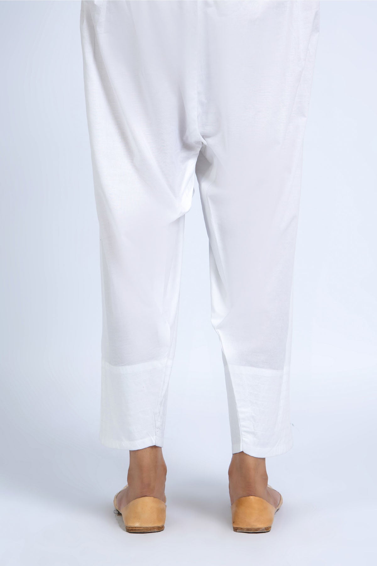 EMBROIDERED CAMBRIC FARSHI SHALWAR