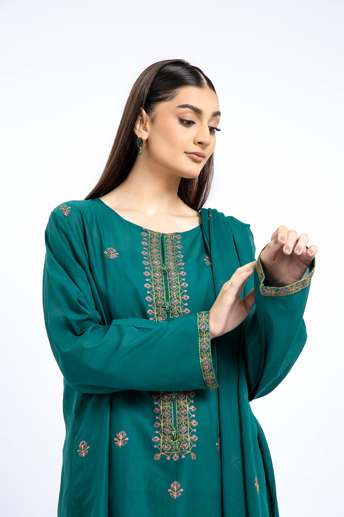 PRET EMBROIDERED LAWN 3 PCS