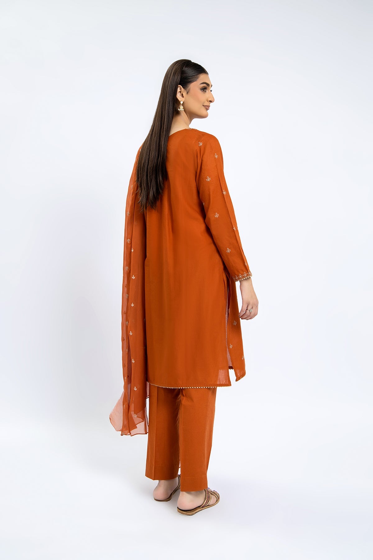 PRET EMBROIDERED LAWN 3 PCS