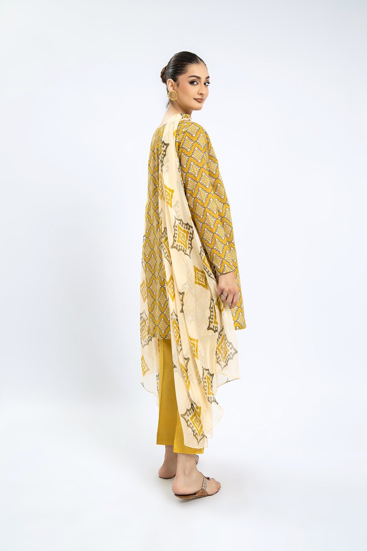 PRINTED LAWN 2 PCS (UNSTITCHED)