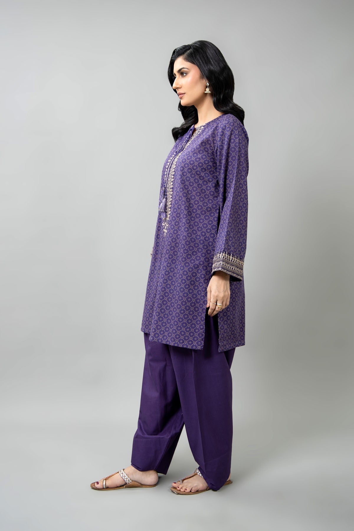 PRET EMBROIDERED & PRINTED SLUB KHADDAR 2 PCS