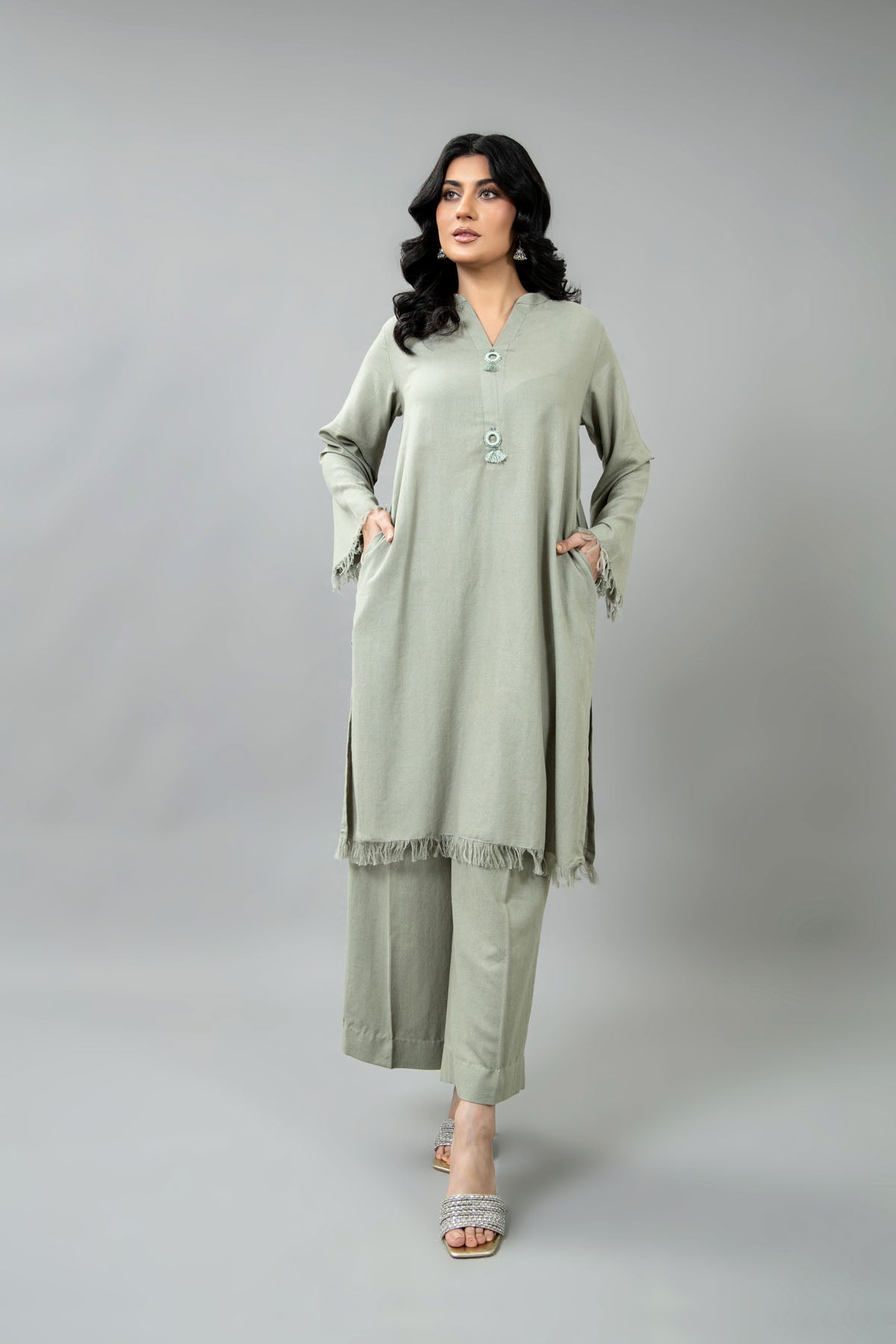 PRET SOLID KARANDI LAWN 2 PCS
