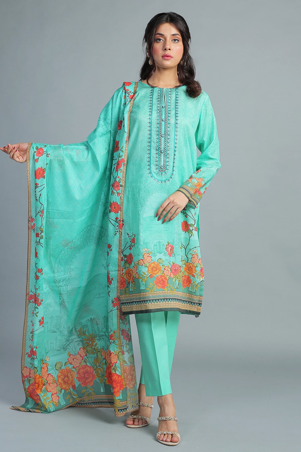PRET PRINTED & EMBROIDERED LAWN 3 PCS
