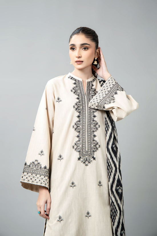 PRET EMBROIDERED & PRINTED SLUB KHADDAR 3 PCS