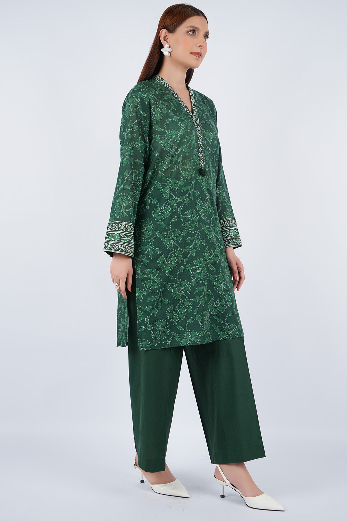 PRET PRINTED LAWN 2 PCS