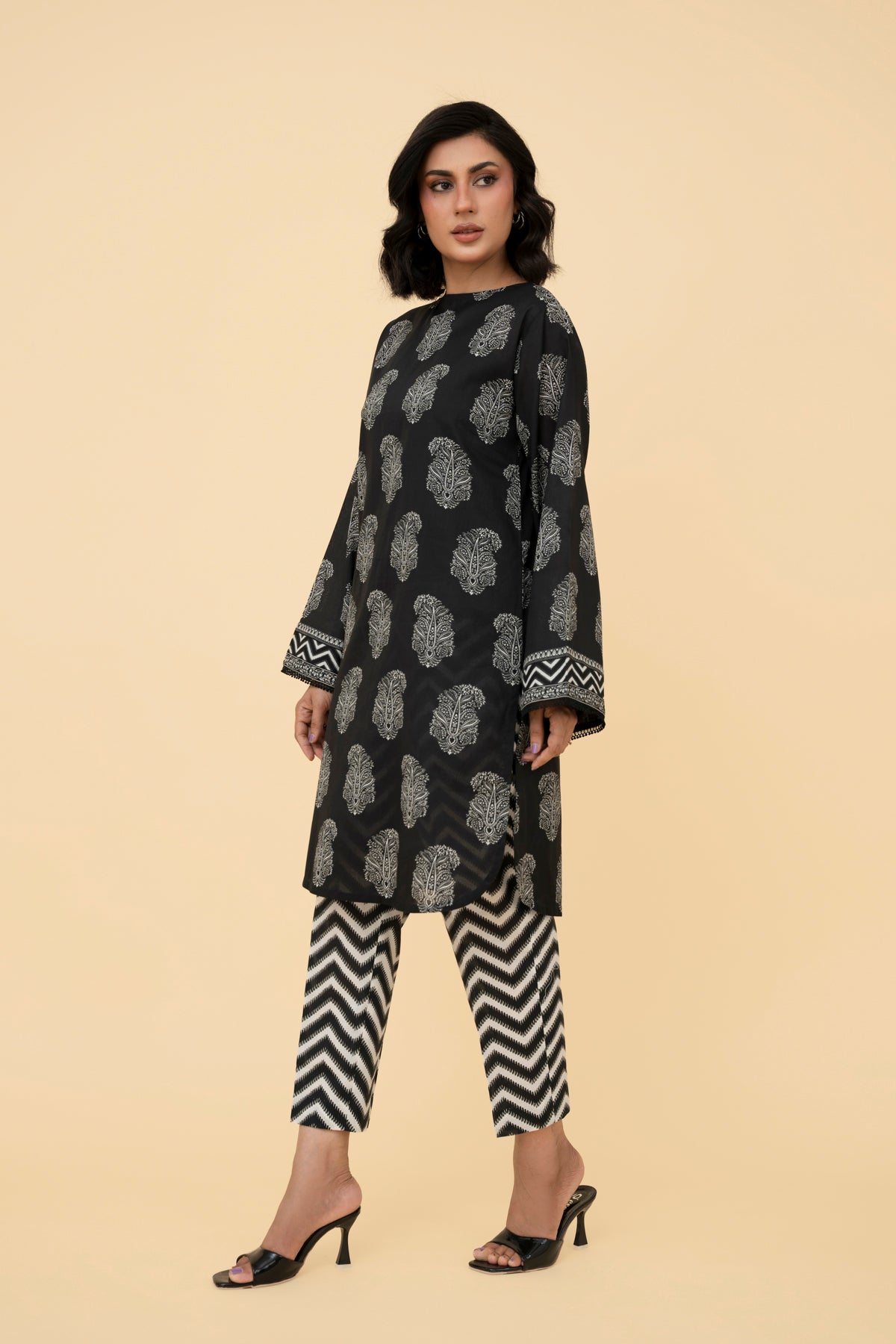 PRINTED LAWN 2 PCS (UNSTITCHED)