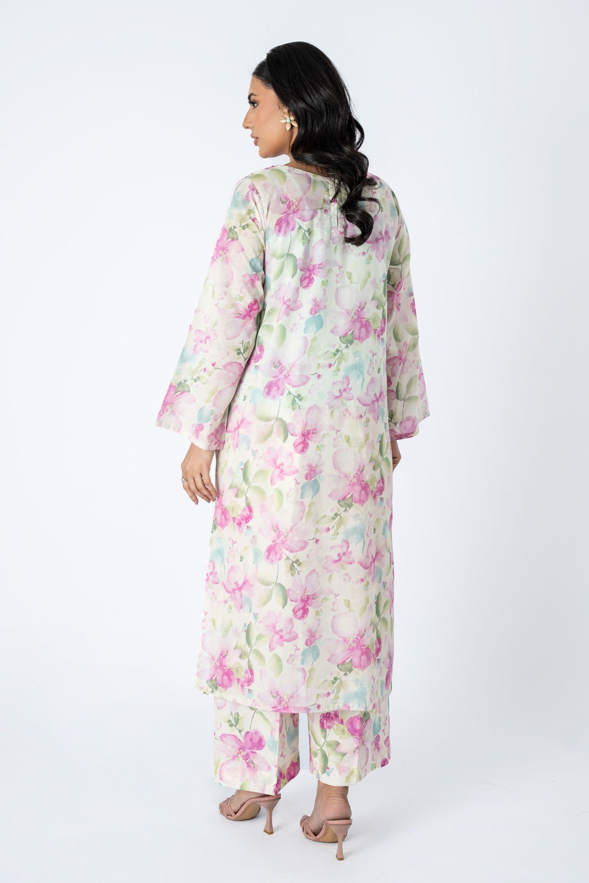 PRET PRINTED LAWN 2 PCS