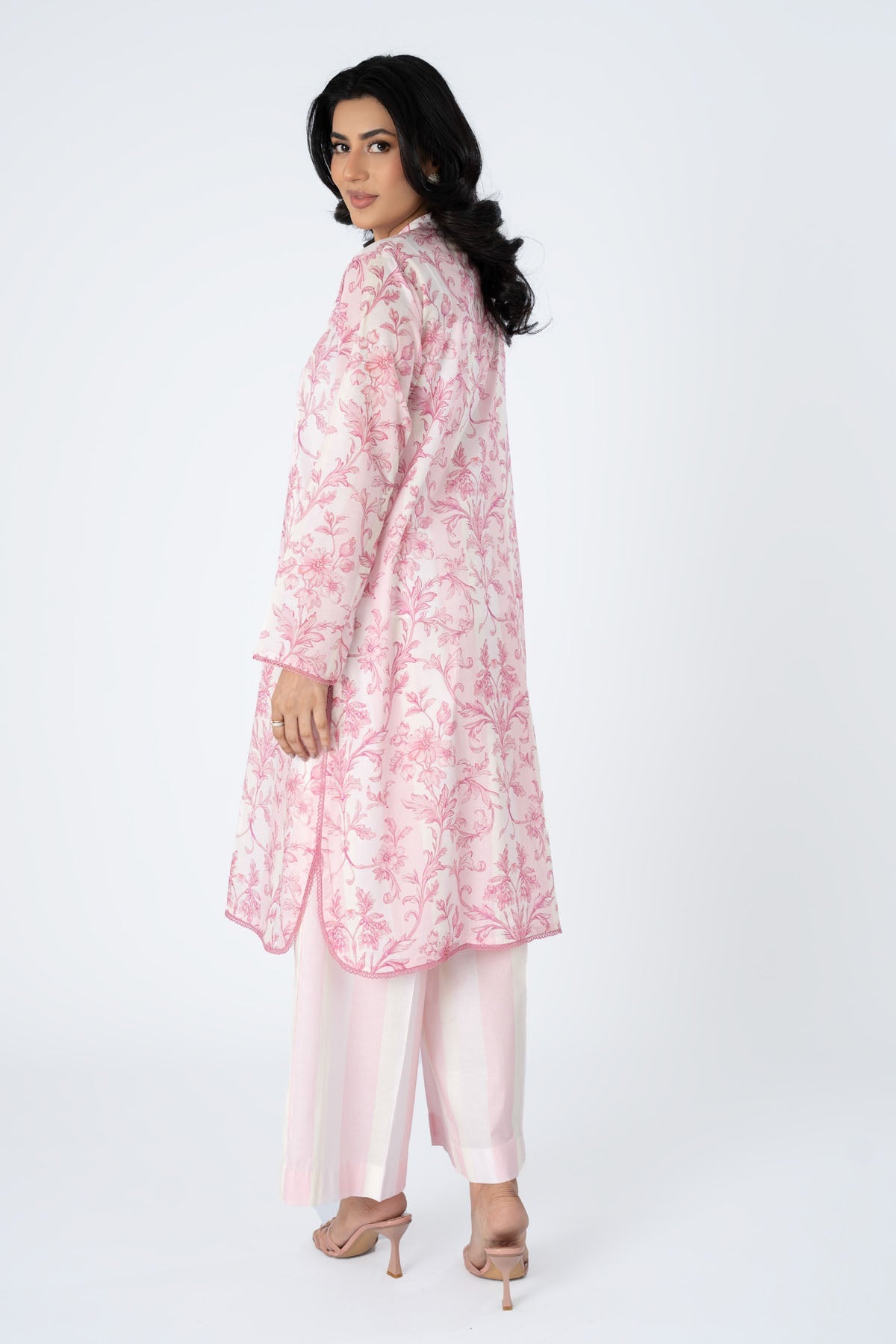 PRET PRINTED LAWN 2 PCS