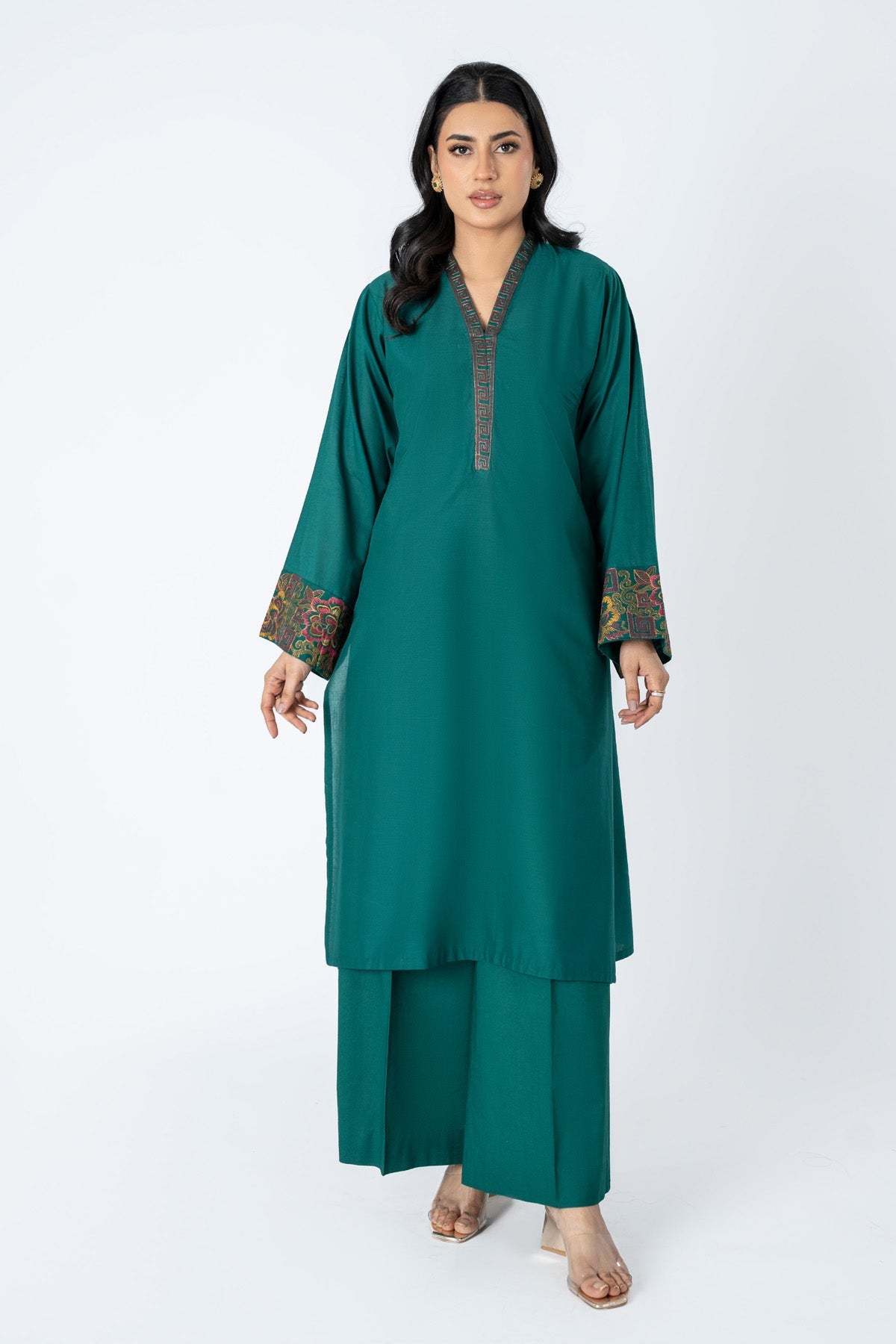 PRET EMBROIDERED LAWN 2 PCS