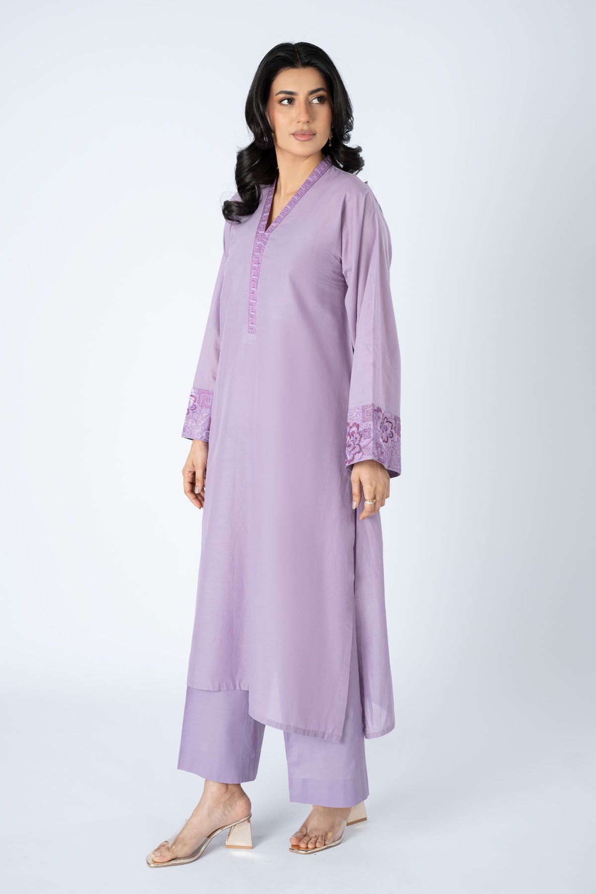PRET EMBROIDERED LAWN 2 PCS