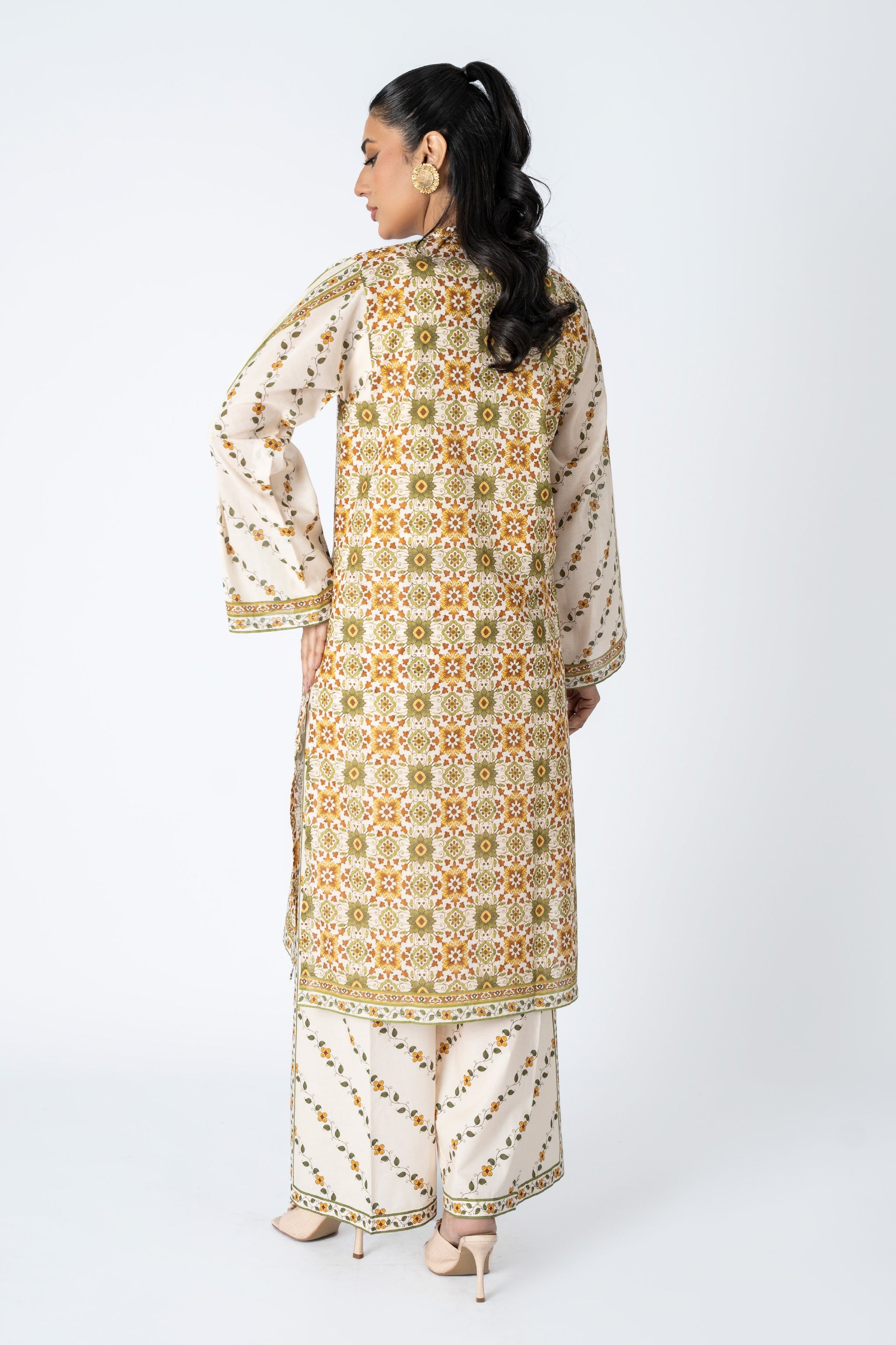 PRET PRINTED LAWN 2 PCS