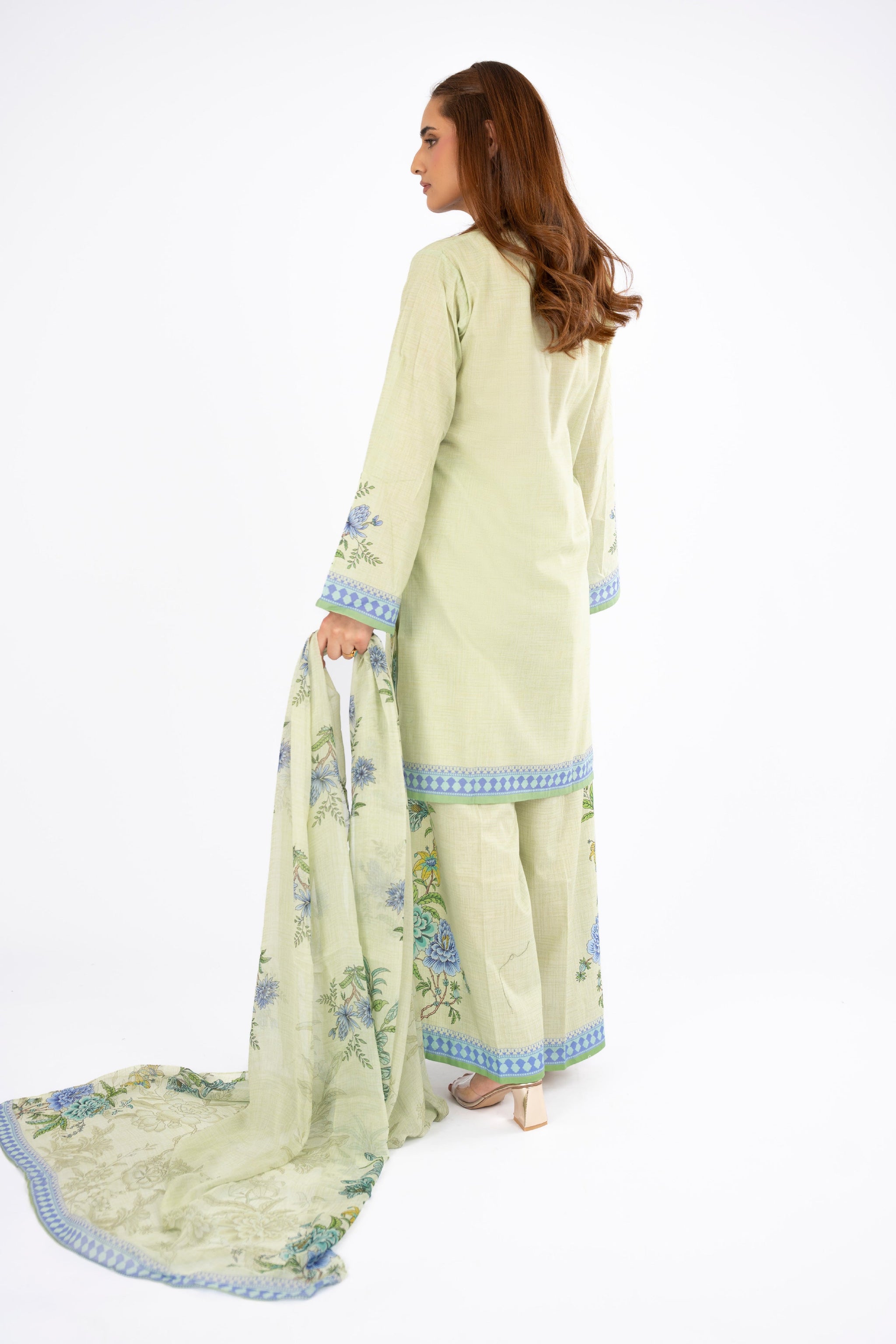 PRET  PRINTED LAWN 3 PCS