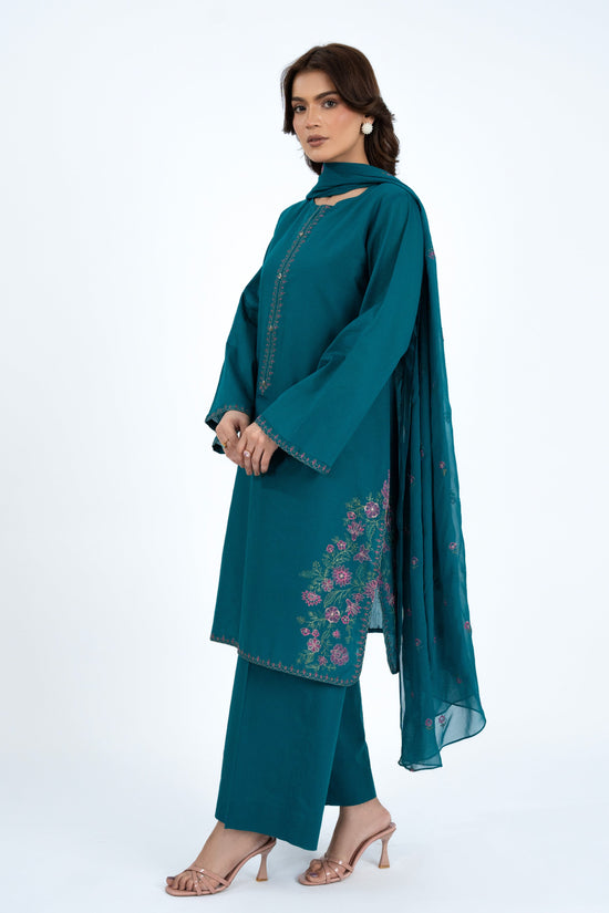 PRET EMBROIDERED LAWN 3 PCS