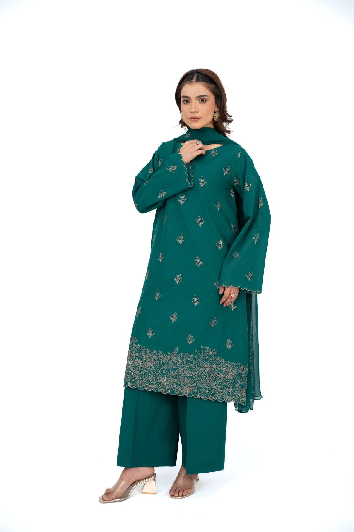 PRET EMBROIDERED LAWN 3 PCS