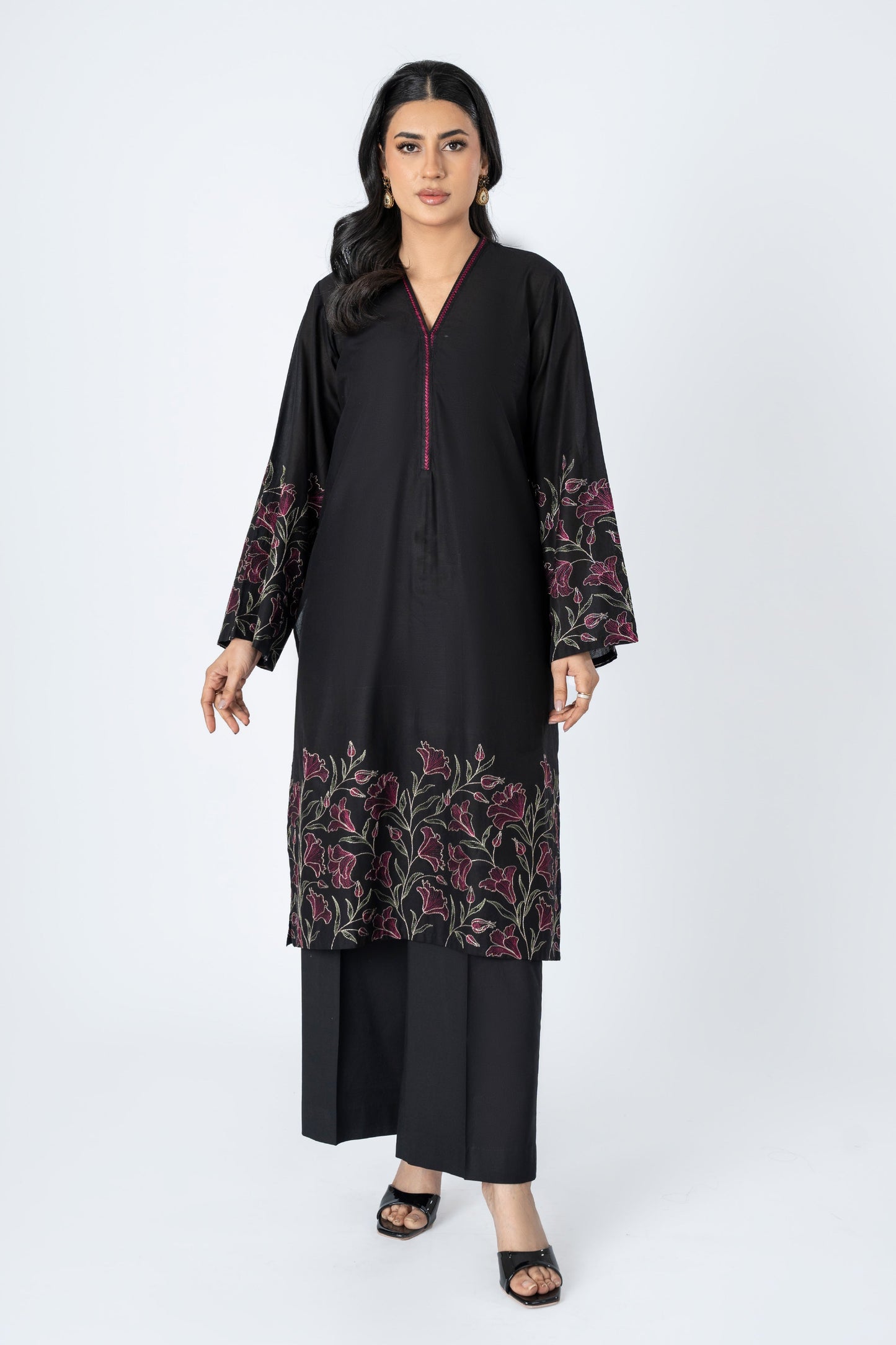 PRET EMBROIDERED LAWN 2 PCS