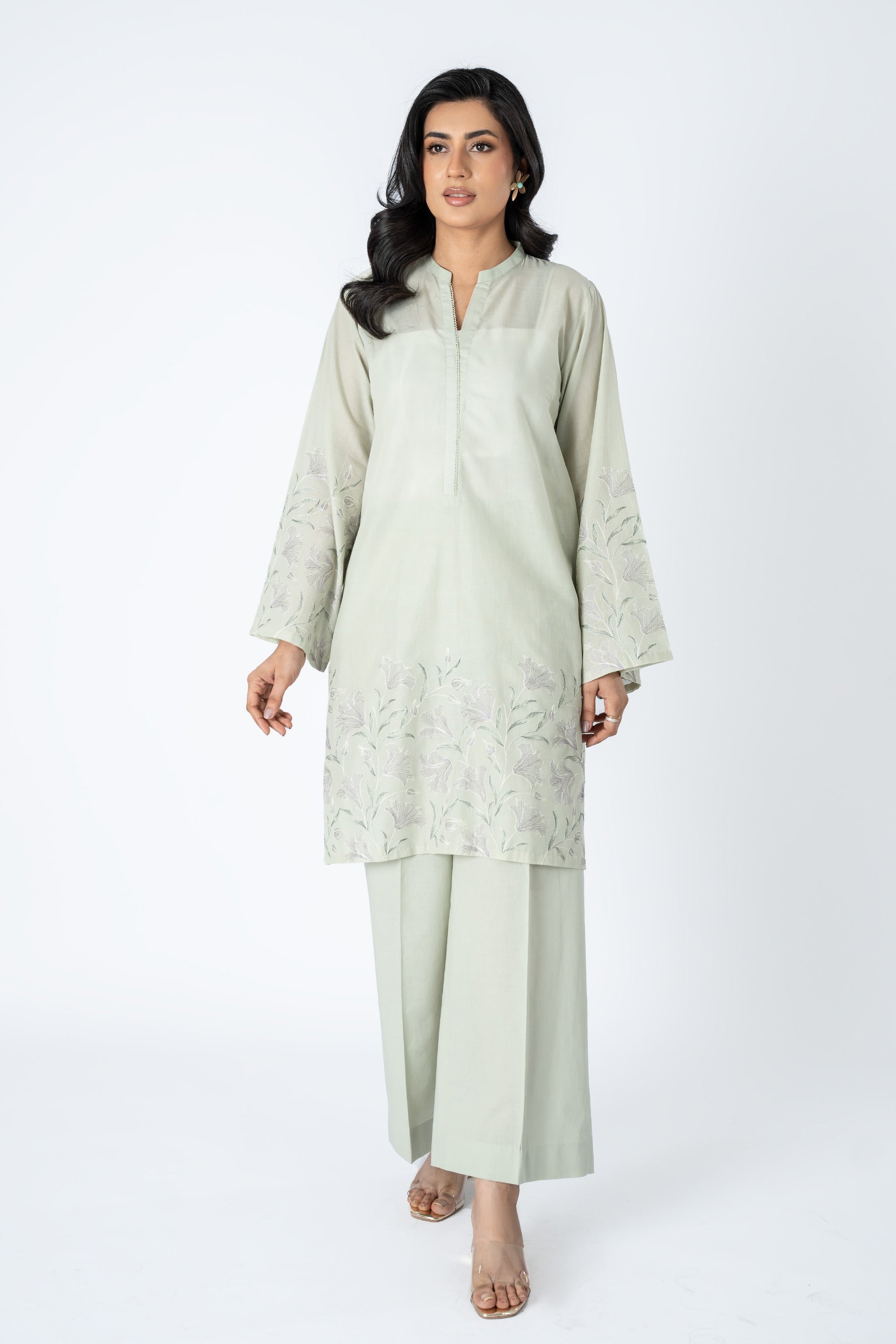 PRET EMBROIDERED LAWN 2 PCS