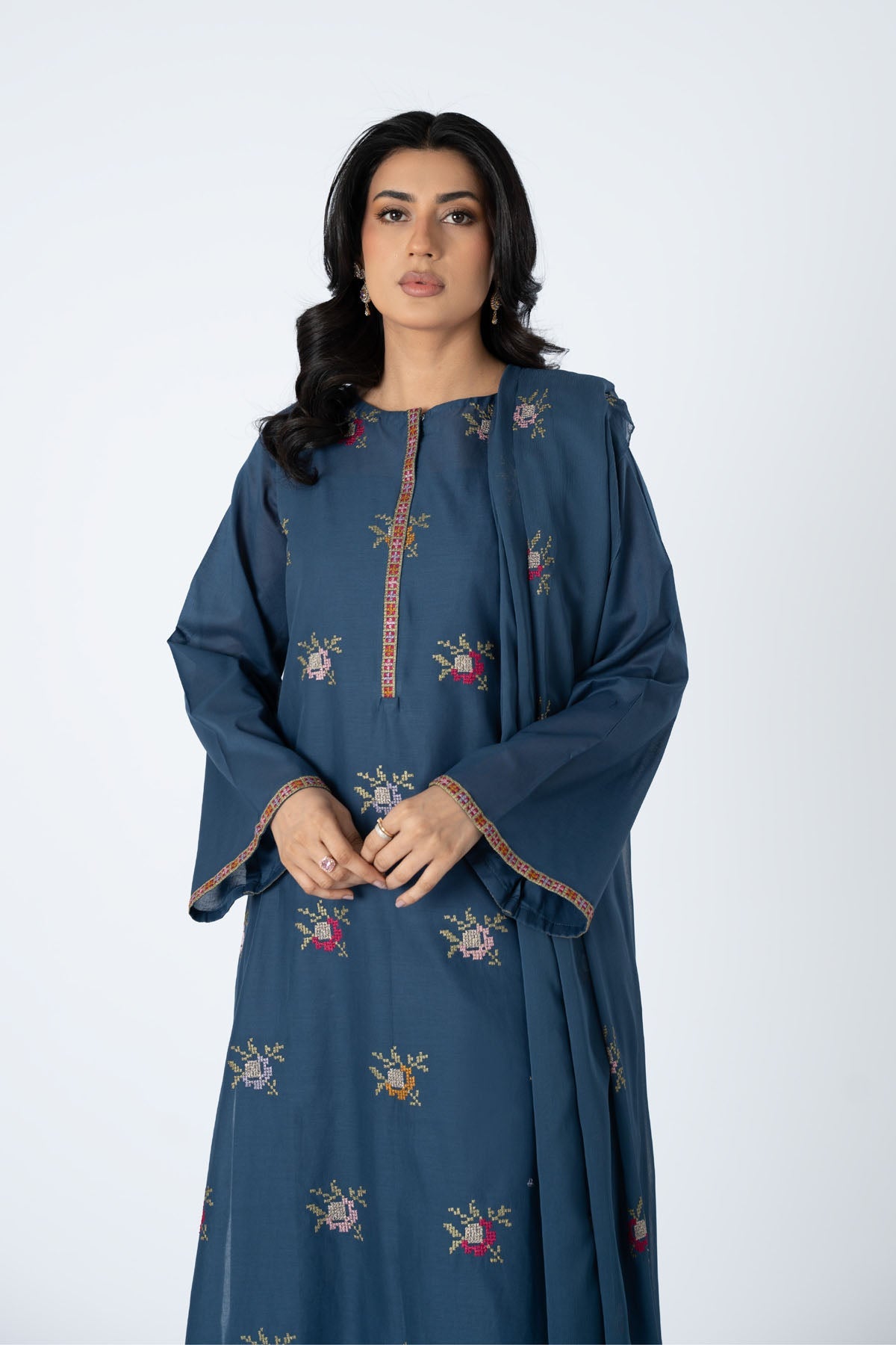PRET EMBROIDERED LAWN 3 PCS