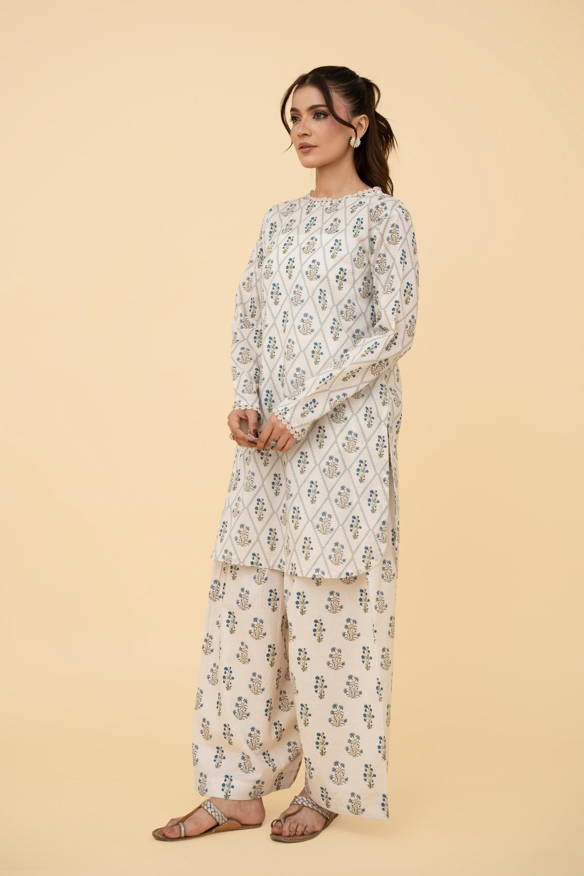 PRINTED LAWN 2 PCS (UNSTITCHED)