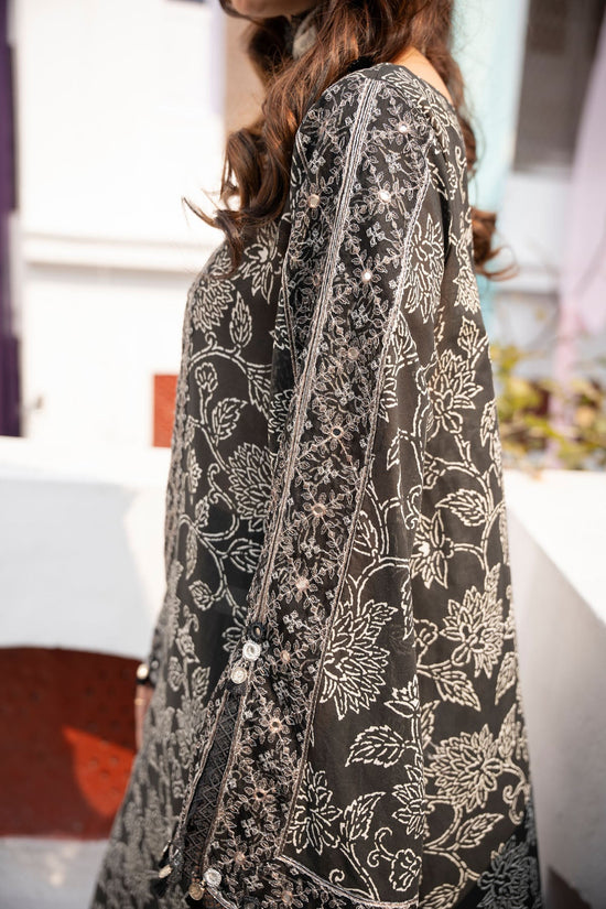 EMBROIDERED & PRINTED LAWN 3 PCS (UNSTITCHED)