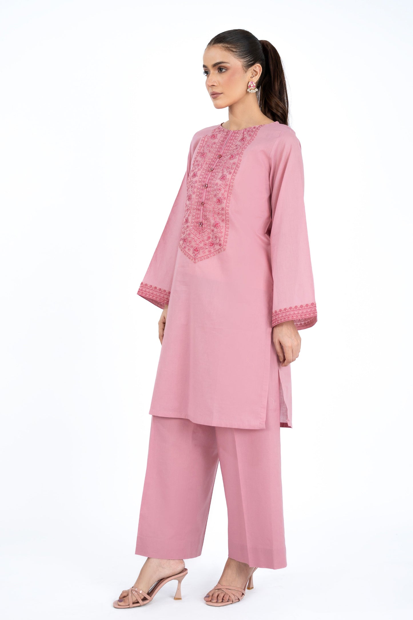 PRET EMBROIDERED LAWN 2 PCS