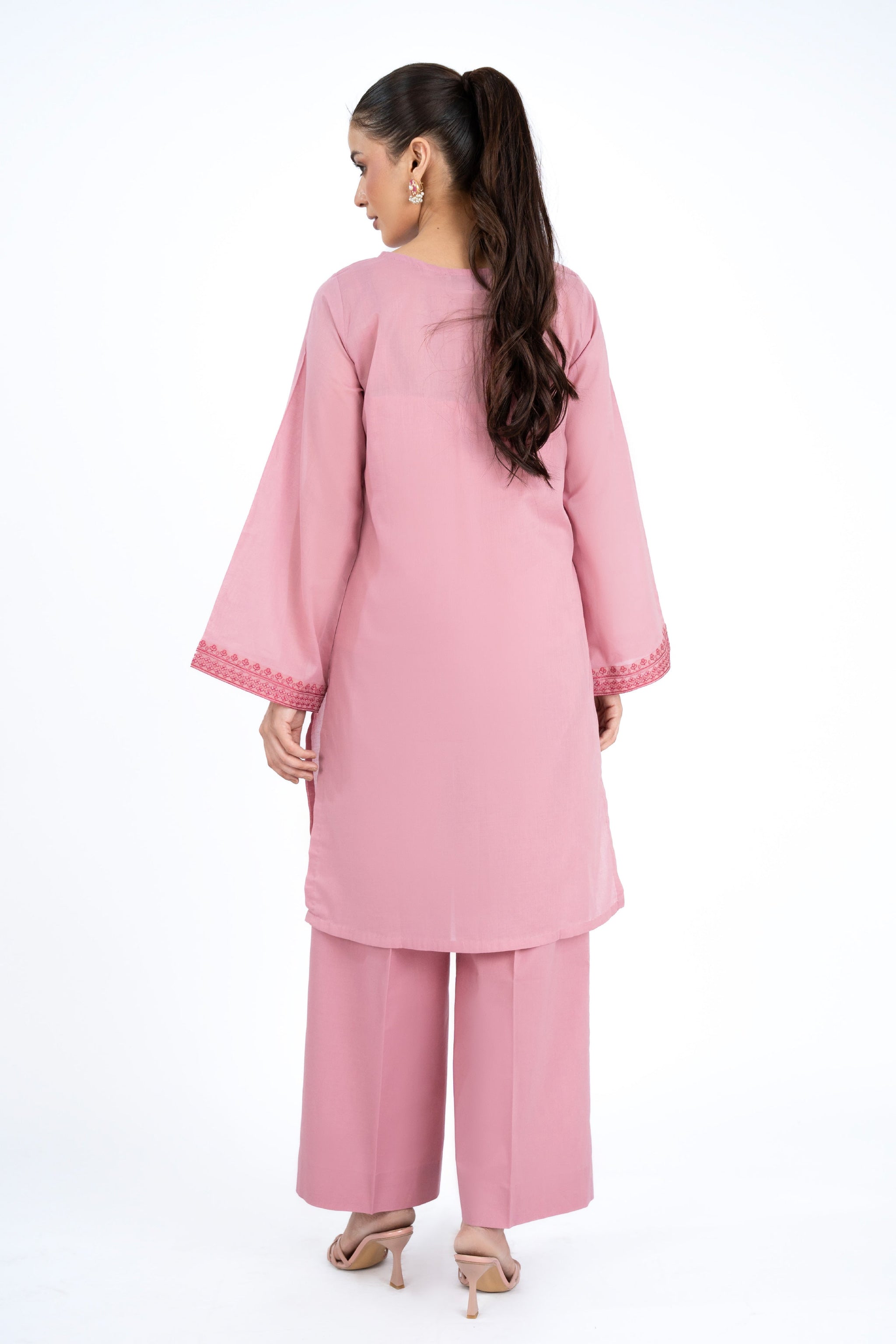 PRET EMBROIDERED LAWN 2 PCS
