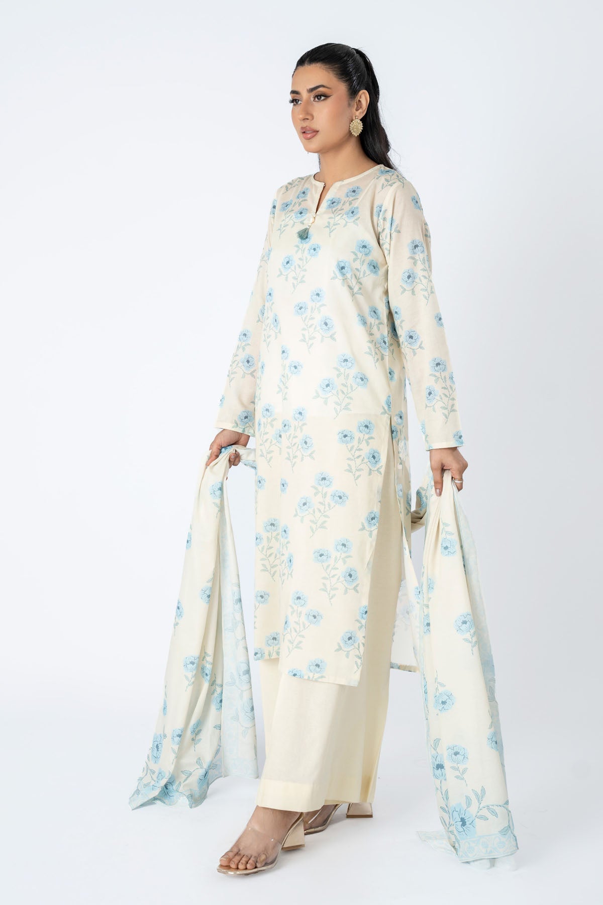 PRET PRINTED LAWN 3 PCS
