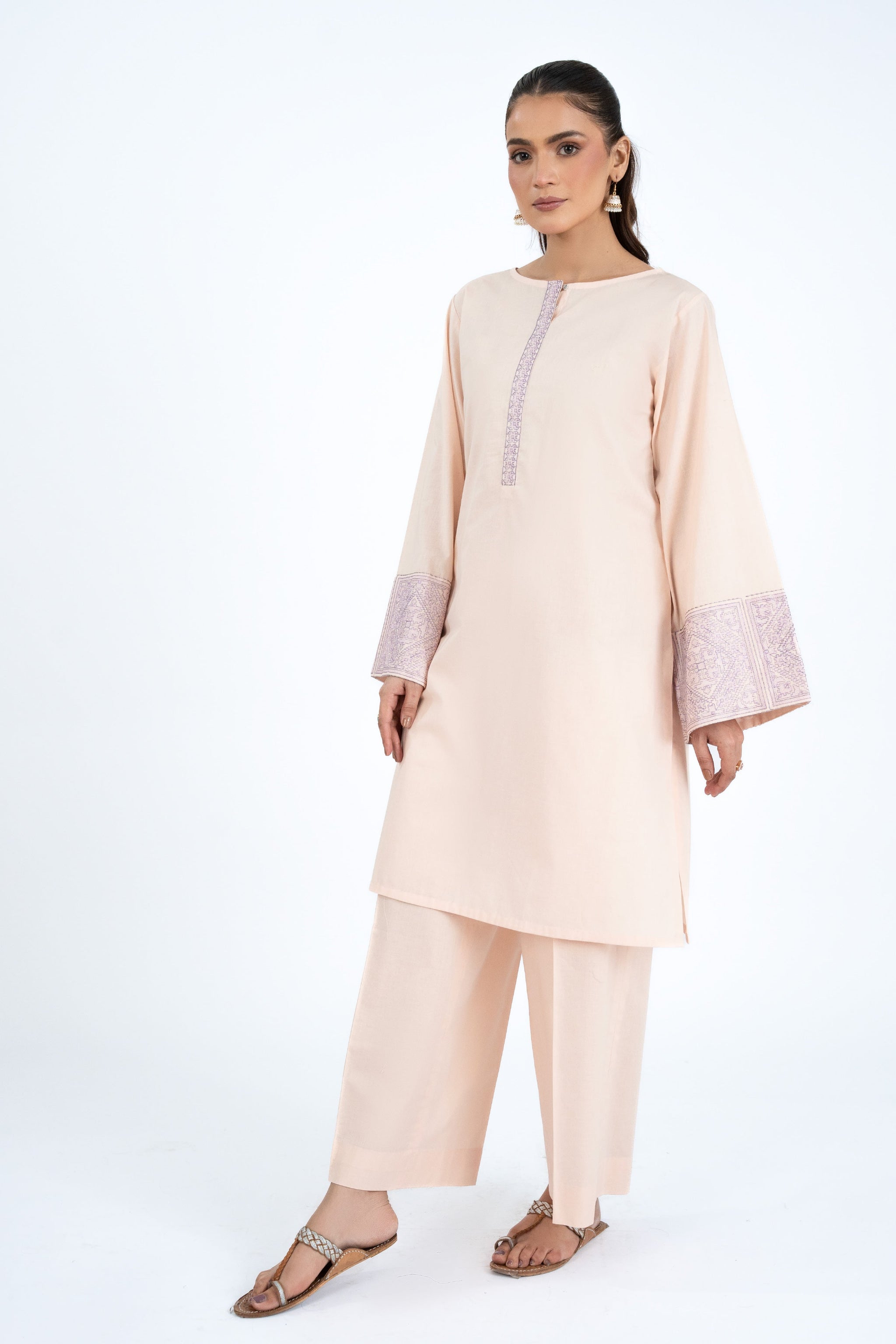 PRET EMBROIDERED LAWN 2 PCS