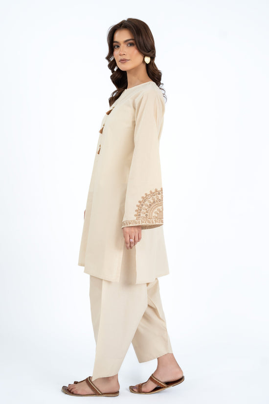 PRET EMBROIDERED & PRINTED LAWN 3 PCS