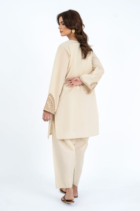 PRET EMBROIDERED & PRINTED LAWN 3 PCS