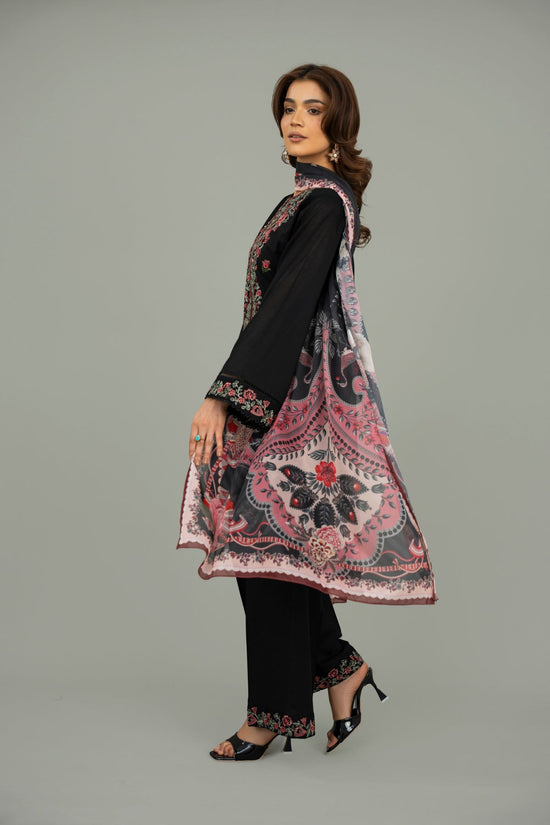 PRET EMBROIDERED & PRINTED LAWN 3 PCS