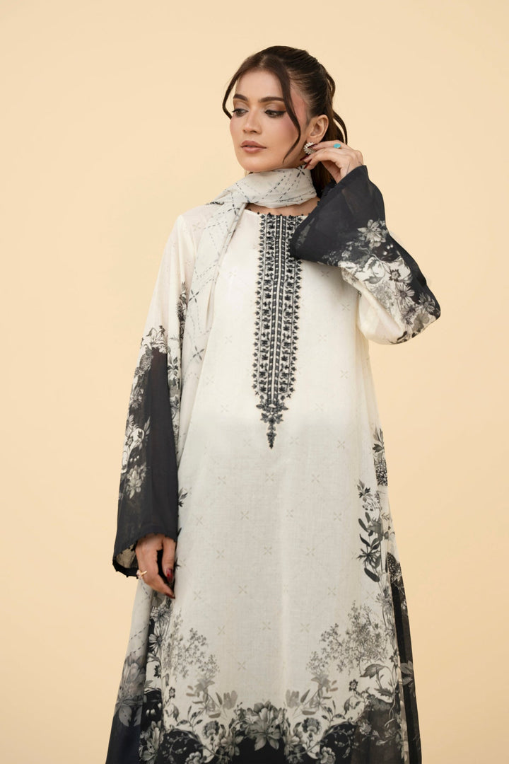 PRINTED & EMBROIDERED LAWN 3 PCS (UNSTITCHED)