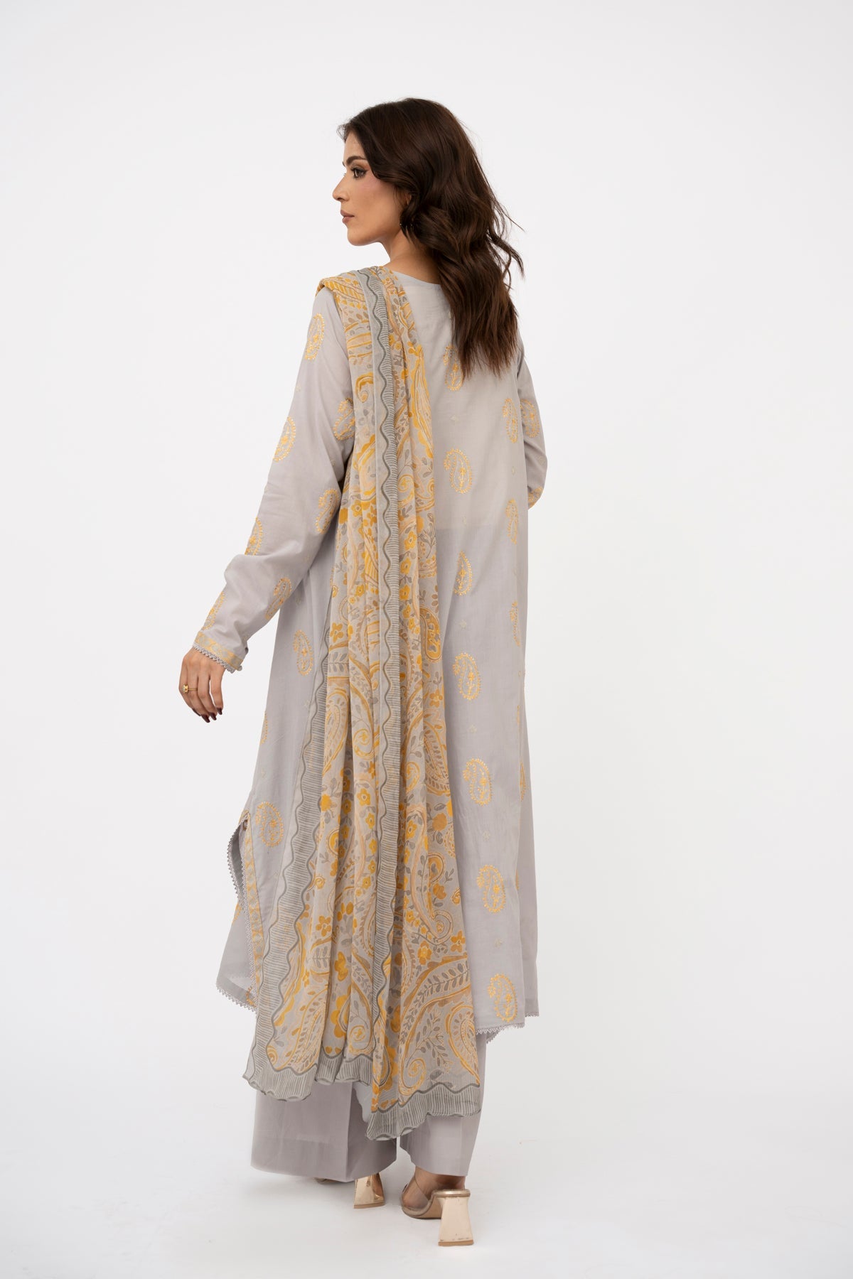 PRINTED & EMBROIDERED LAWN 3 PCS (UNSTITCHED)