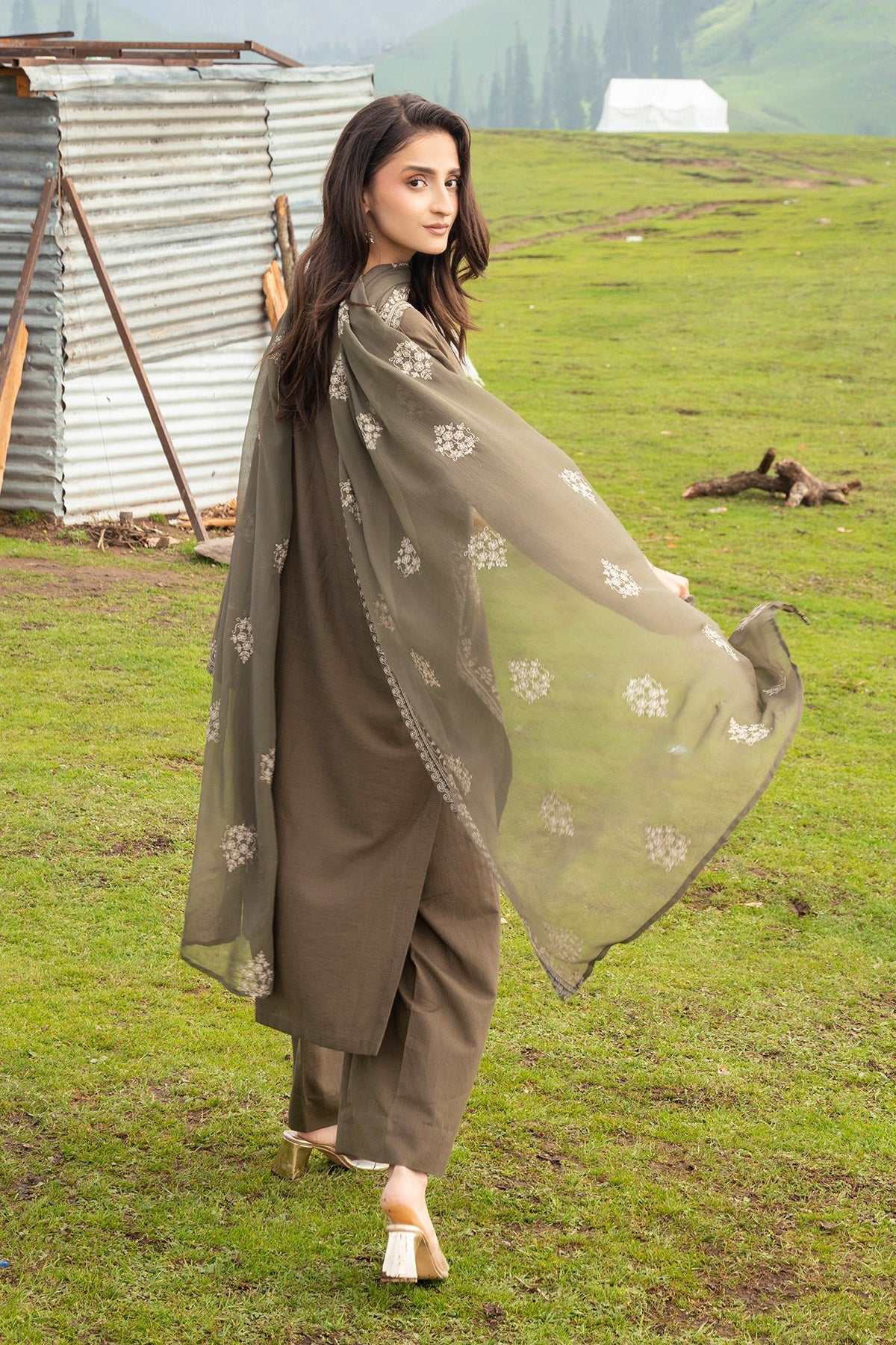PRET EMBROIDERED & EMBELISHED KARANDI LAWN 3 PCS