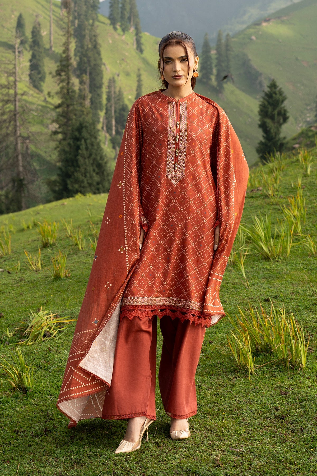 PRINTED & EMBROIDERED SLUB KHADDAR 3 PCS (UNSTITCHED)
