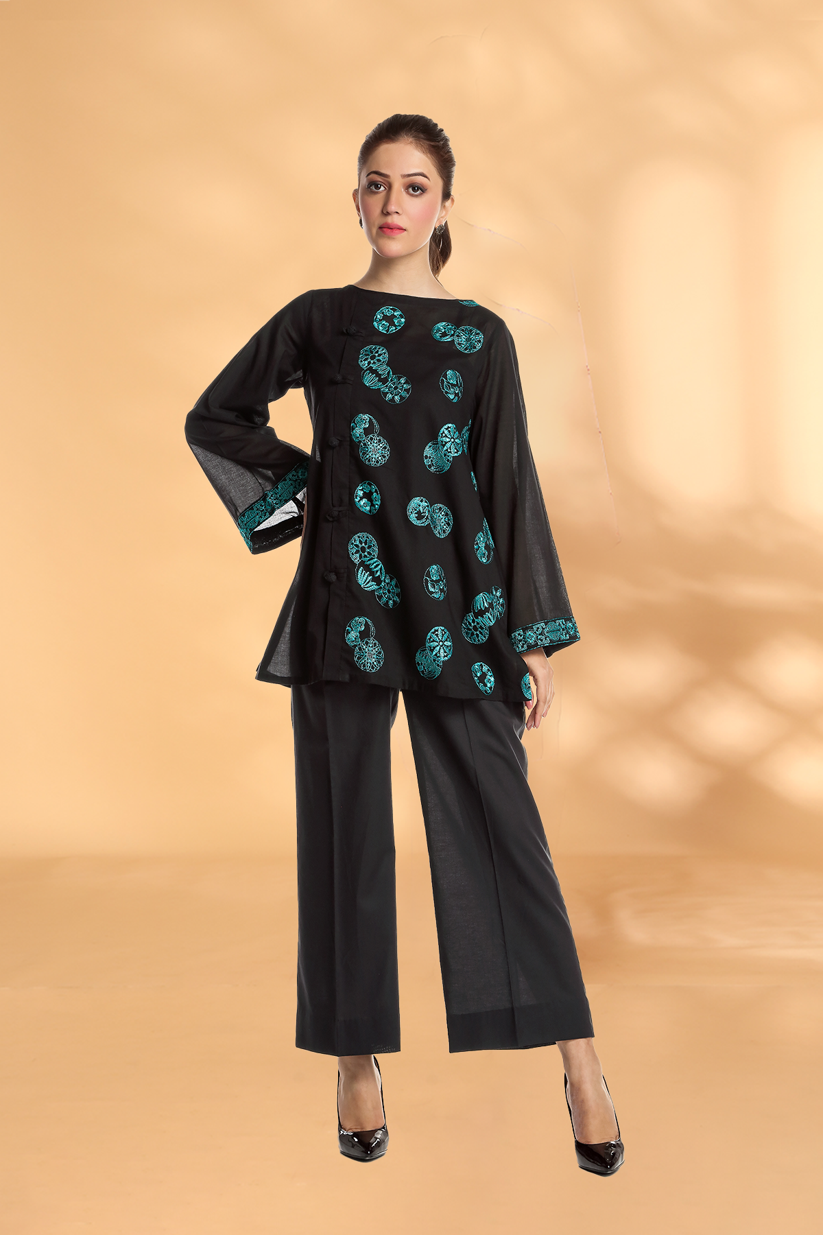 PRET EMBROIDERED  LAWN 1 PCS