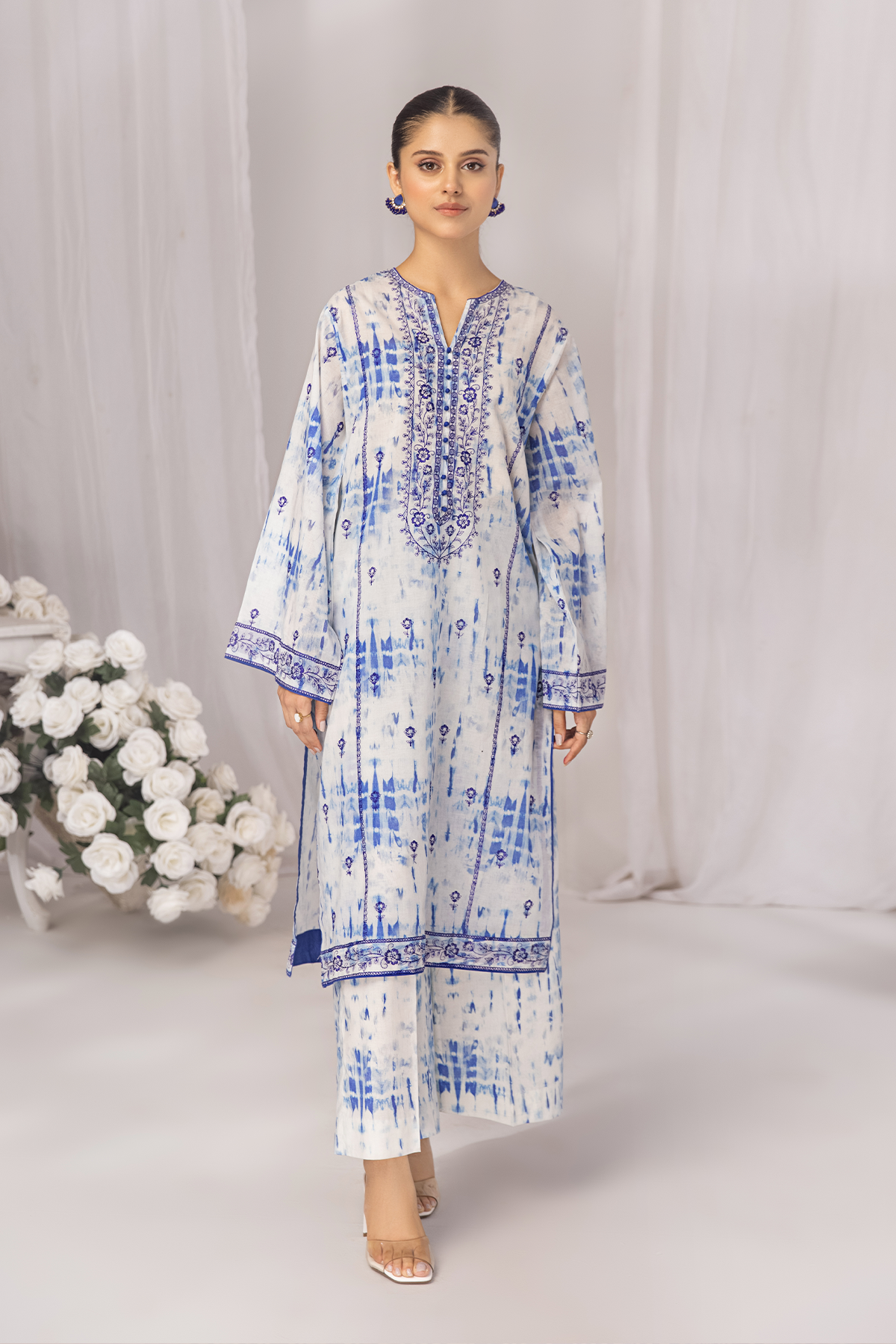 PRET PRINTED & EMBROIDERED LAWN 2 PCS