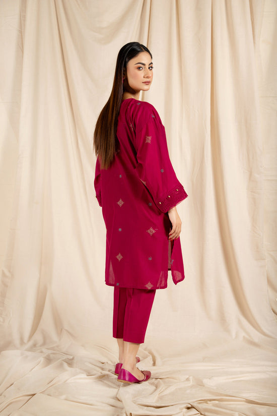 PRET EMBROIDERED LAWN 2 PCS