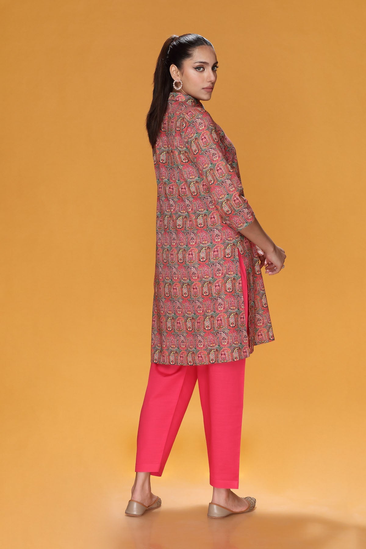PRINTED KHADDAR 2 PCS (UNSTITCHED)