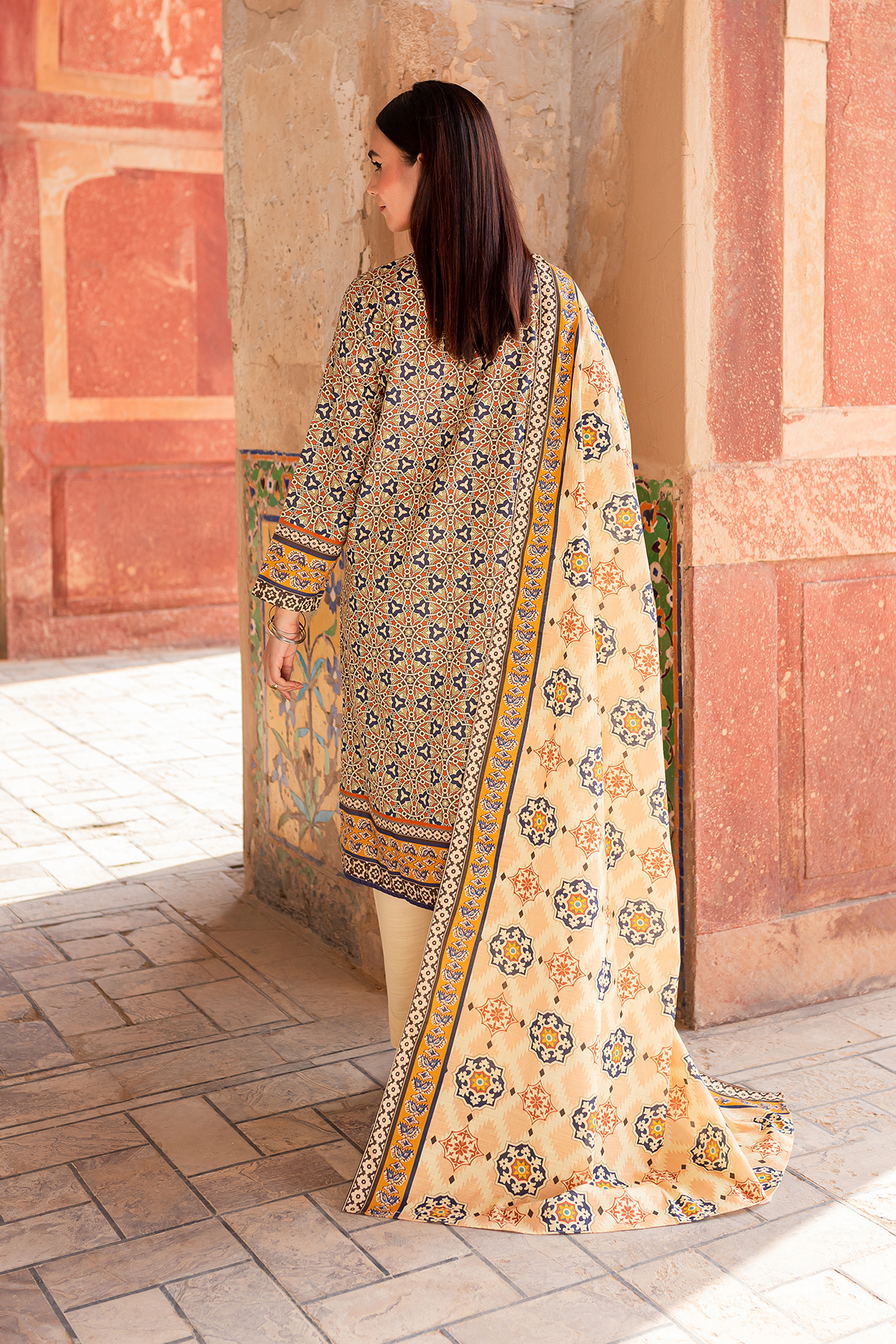 PRET PRINTED KHADDAR 3 PCS
