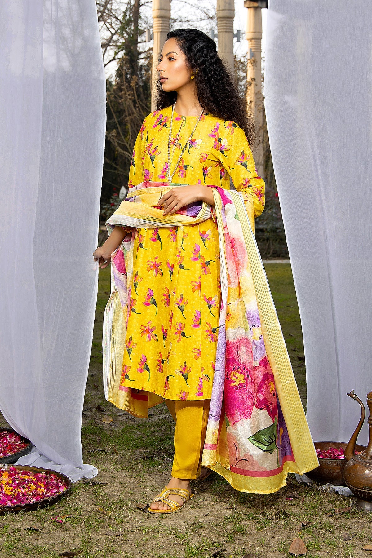 PRET  PRINTED LAWN 3 PCS