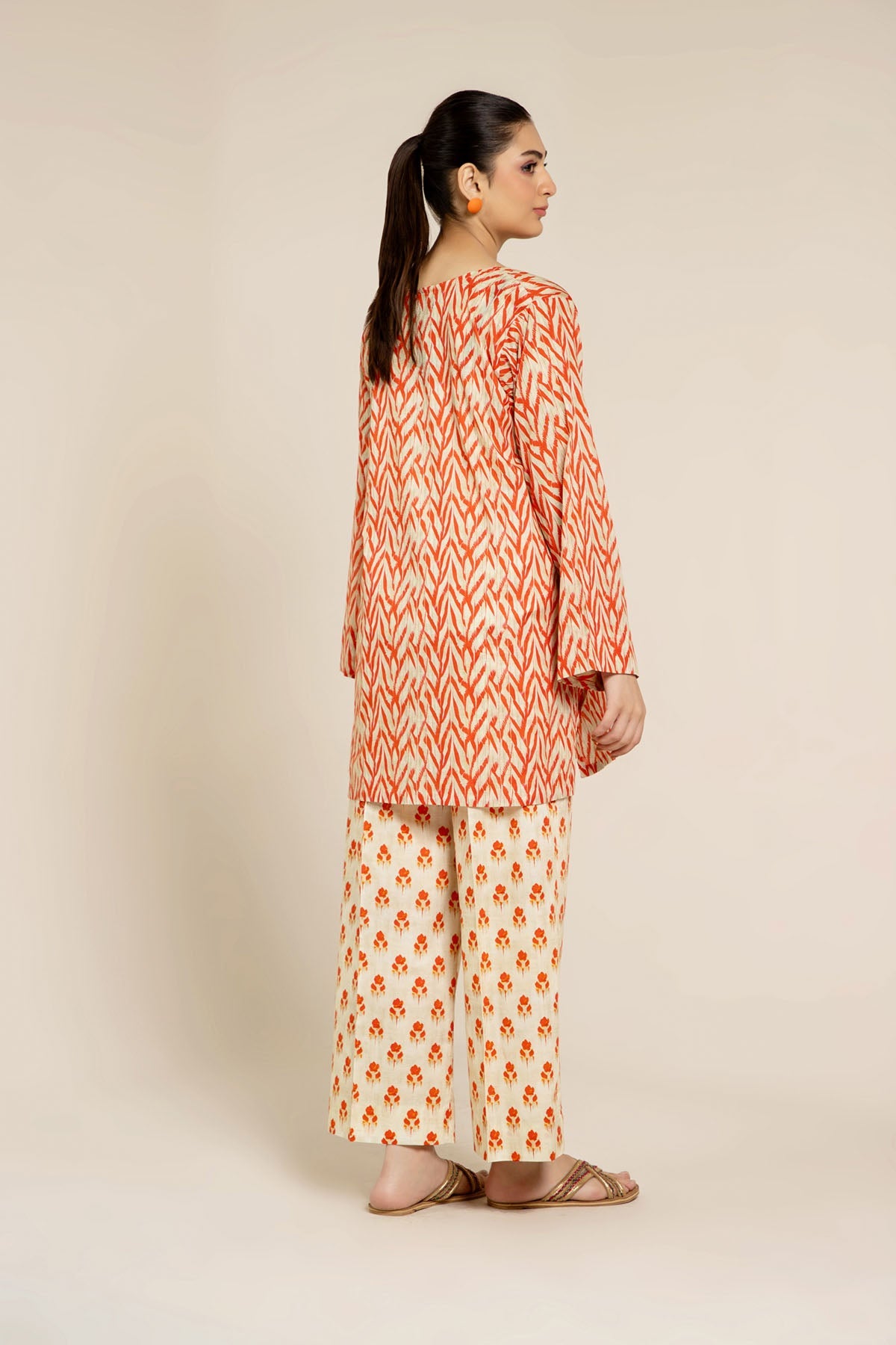 PRET PRINTED LAWN 2 PCS