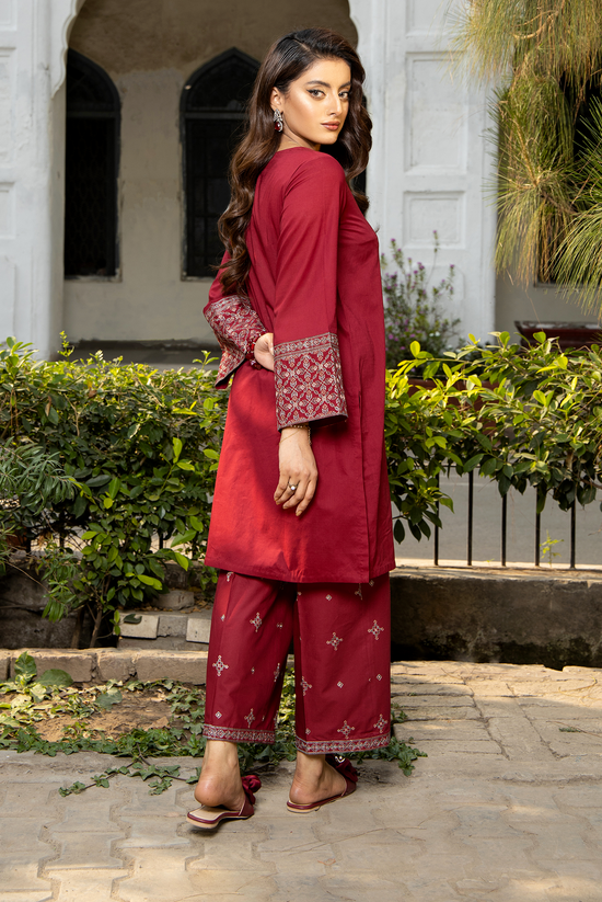 PRET EMBROIDERED LAWN 2 PCS