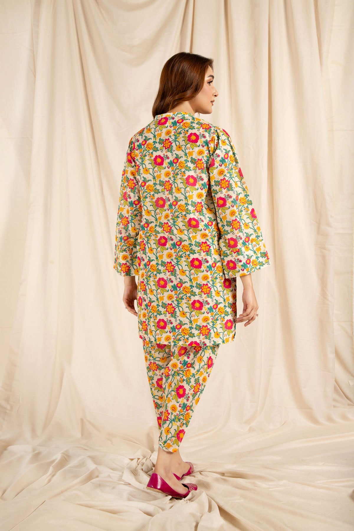 PRET  PRINTED LAWN 2 PCS