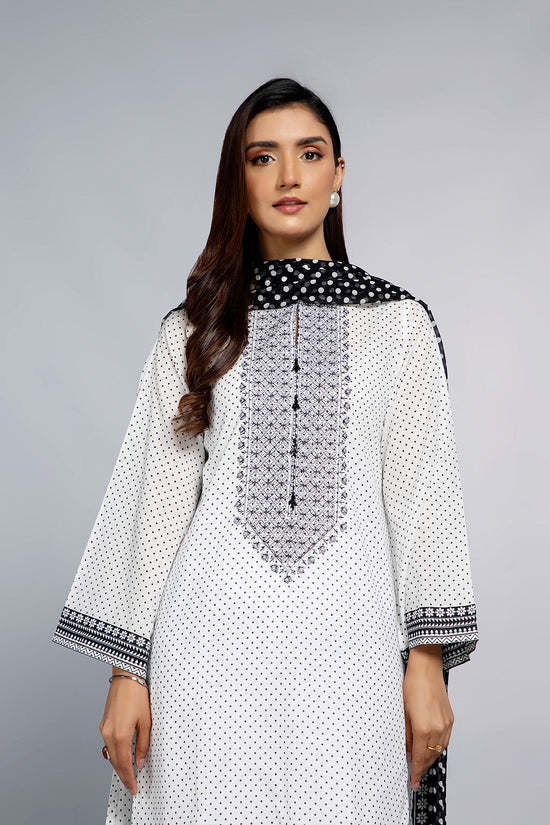PRET  PRINTED & EMBROIDERED  LAWN 2 PCS