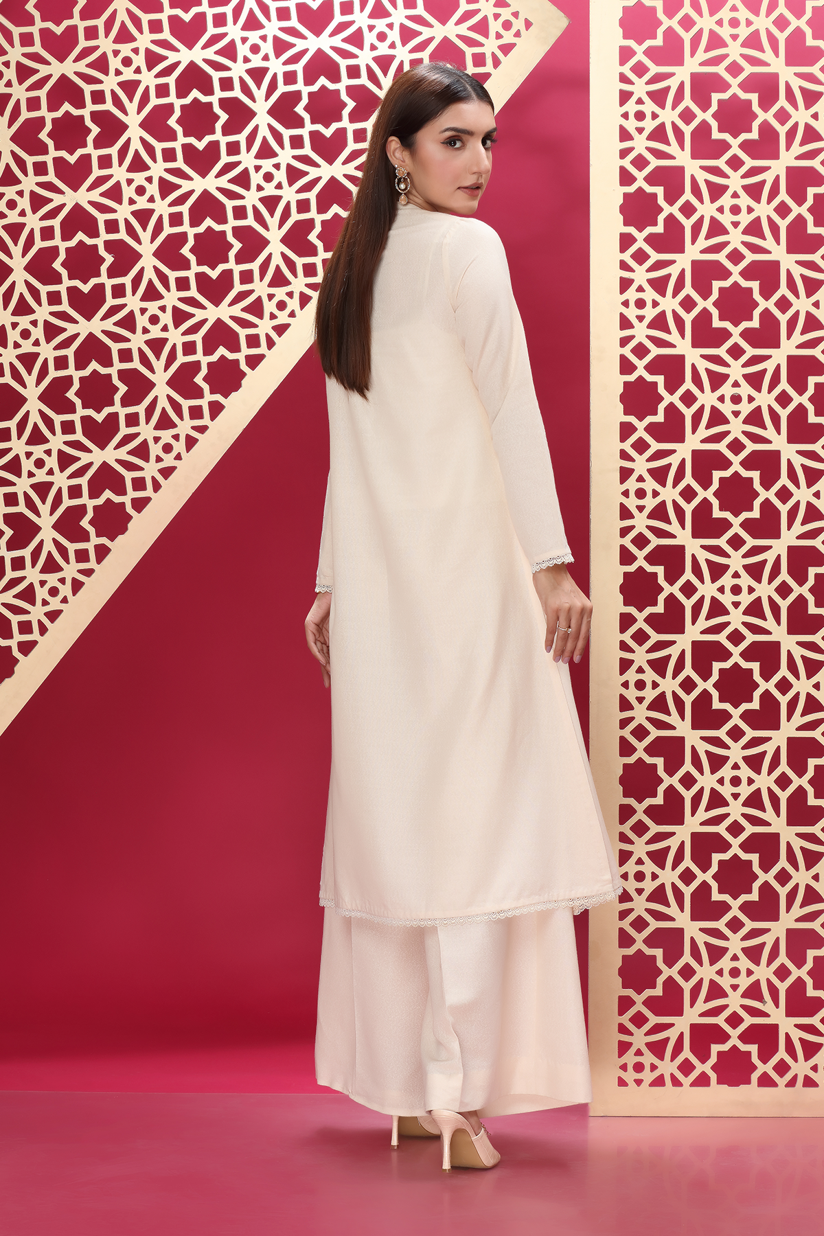 PRET SOLID  KARANDI LAWN  2 PCS